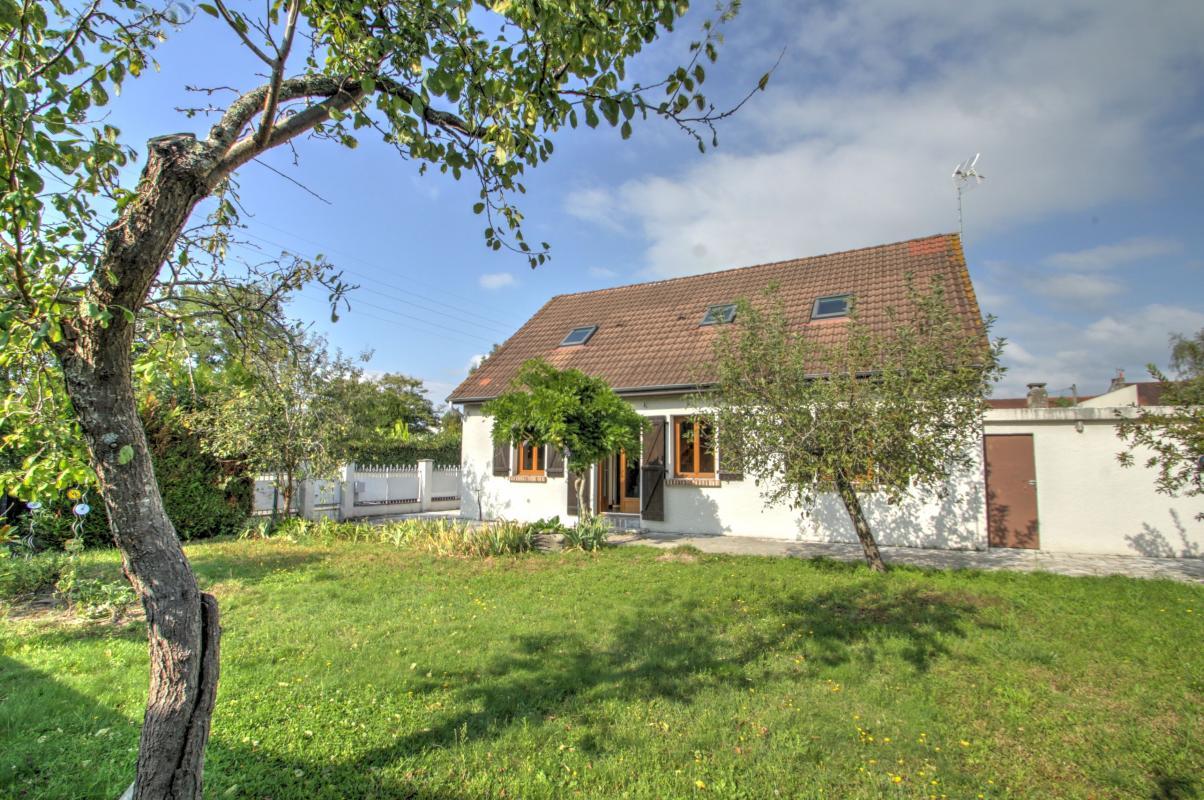 Дом с 5 спальнями в Саран, Франция № 254753