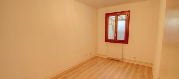 Дом с 5 спальнями в Саран, Франция № 254753 17