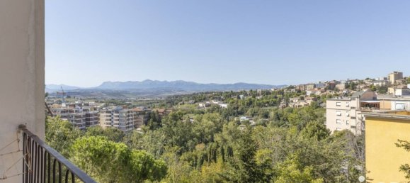 3 bedrooms Apartment in Macerata, Italy No. 232222 5