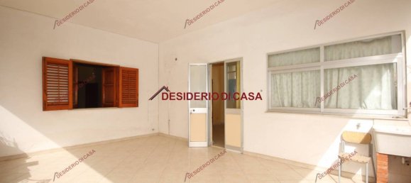 Apartamento de 2 dormitorios en Monreale, Italy No. 136371 3