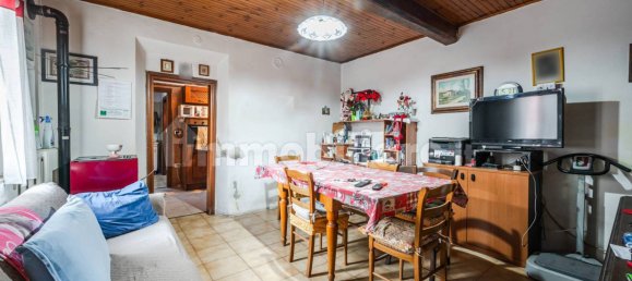 3 bedrooms House in Casalgrande, Italy No. 116802 9