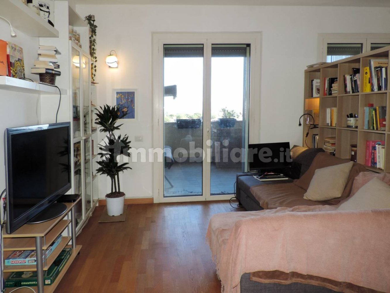 Studio in Rome, Italy No. 316413