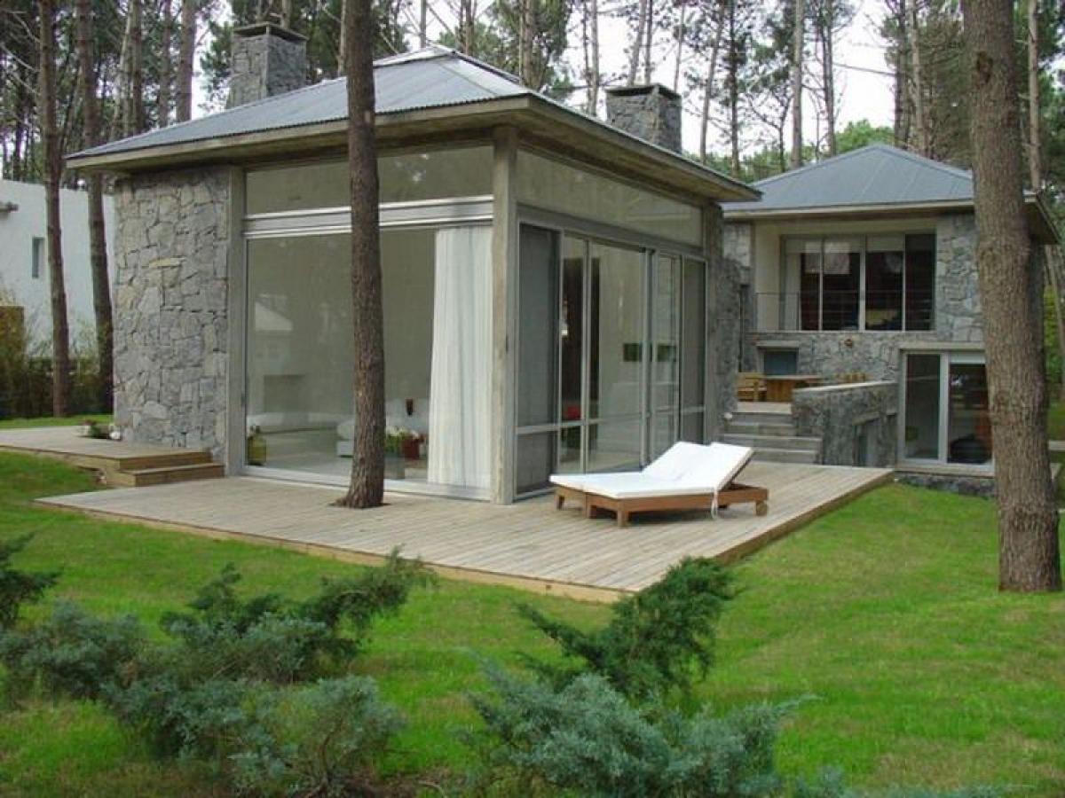 3 bedrooms House in Maldonado, Uruguay No. 157