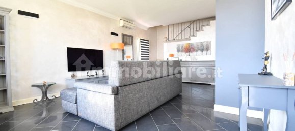 2 bedrooms Villa in Poncarale, Italy No. 357242 5