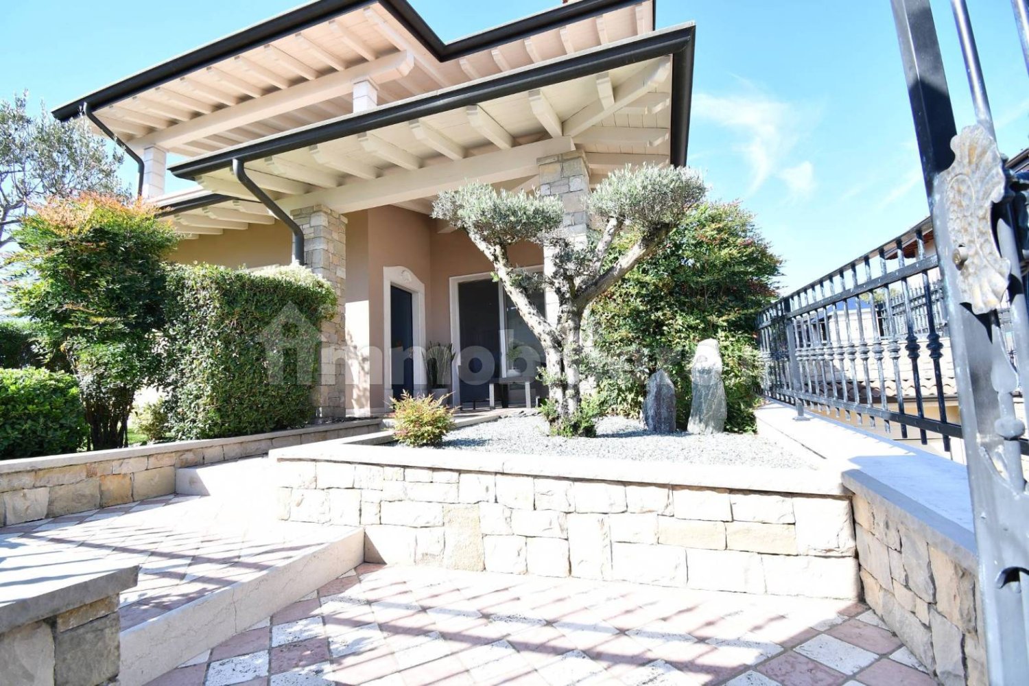 2 bedrooms Villa in Poncarale, Italy No. 357242