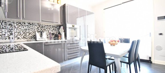 2 bedrooms Villa in Poncarale, Italy No. 357242 16