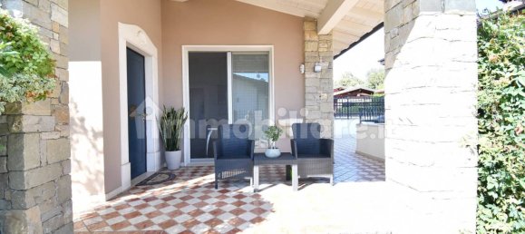2 bedrooms Villa in Poncarale, Italy No. 357242 4