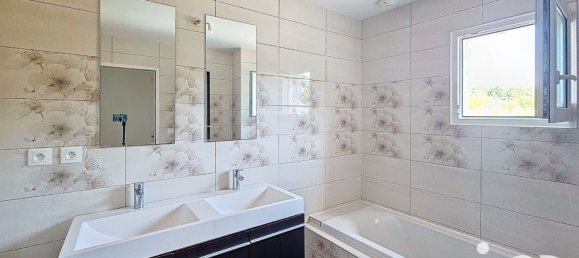 4 bedrooms House in Briare, France No. 252707 13