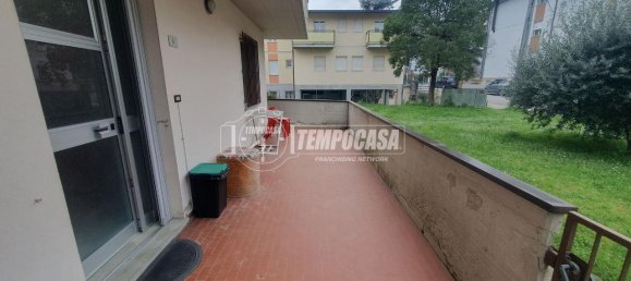 2 rooms Apartment in Riolo Terme, Italy No. 14590 4