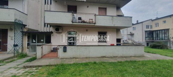 2 rooms Apartment in Riolo Terme, Italy No. 14590 2