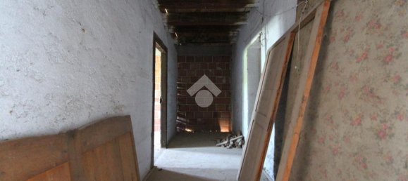 8 rooms House in Conegliano, Italy No. 154187 21