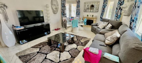 3 bedrooms Villa in Ciudad Quesada, Spain No. 14868 6