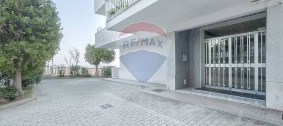 Квартира с 2 спальнями в Пескара, Италия № 66979 2