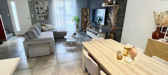 Casa de 3 dormitorios en Hayange, France No. 246172 12