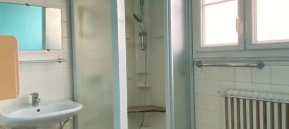 3 Schlafzimmer Haus in Nantes, France, Nr. 95610 5