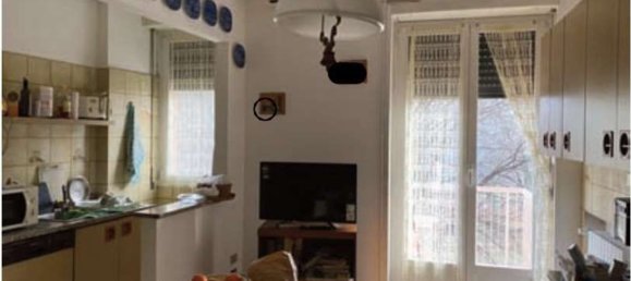 8 bedrooms Apartment in Milan, Italy No. 360713 5