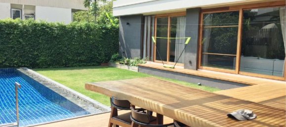 5 bedrooms Cafe / restaurant in Bangkok, Thailand No. 544 13