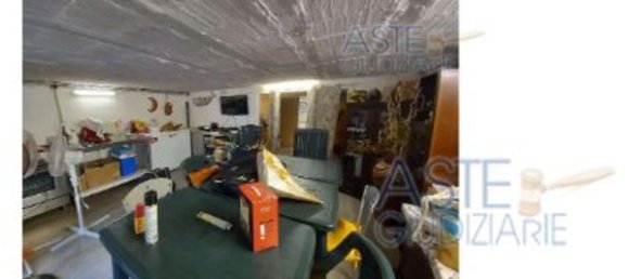 5 rooms Apartment in Campiglia Marittima, Italy No. 41704 11