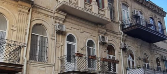 Квартира с 3 спальнями в Сабаильский район, Азербайджан № 2268 2