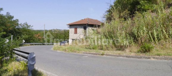 3 bedrooms House in Lerma, Italy No. 346547 5