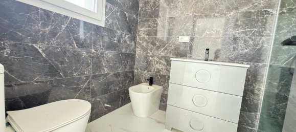 4 bedrooms Villa in Torrevieja, Spain No. 176572 11