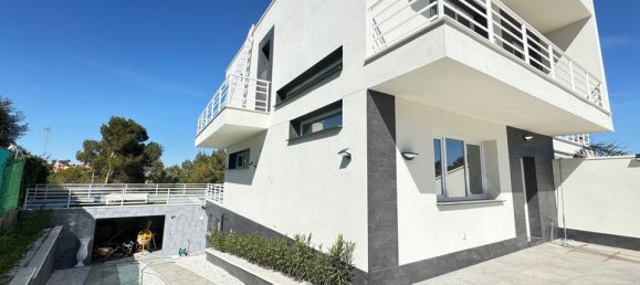 4 bedrooms Villa in Torrevieja, Spain No. 176572 18