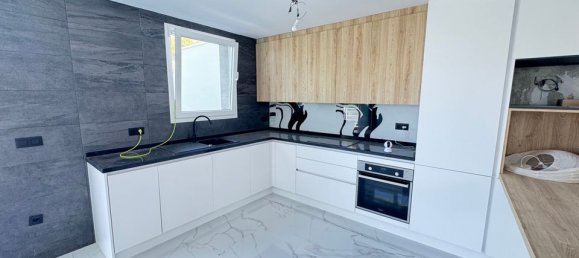 4 bedrooms Villa in Torrevieja, Spain No. 176572 7