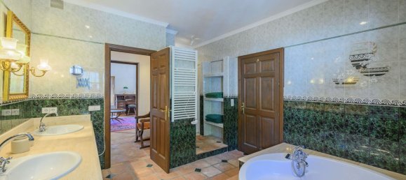 8 bedrooms House in Ojen, Spain No. 51790 11