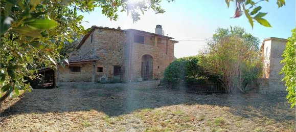 Дом с 4 комнатами в Маршано, Италия № 277509 17