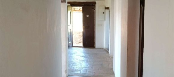 Дом с 4 комнатами в Маршано, Италия № 277509 9