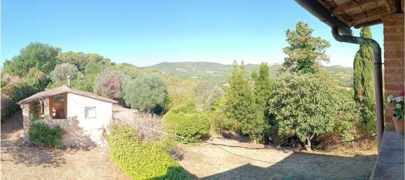 Дом с 4 комнатами в Маршано, Италия № 277509 3