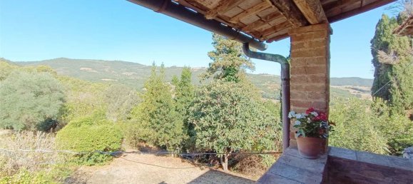 Дом с 4 комнатами в Маршано, Италия № 277509 6