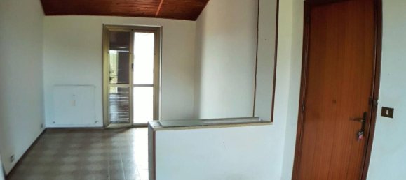 4-salle Appartement à Gavi, Italy No. 151205 2