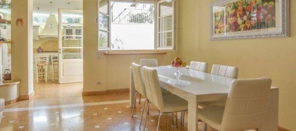 5 bedrooms Villa in Forte dei Marmi, Italy No. 38818 38