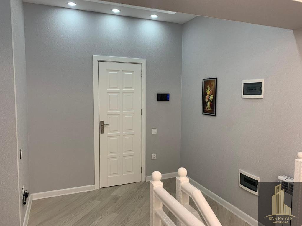 Квартира с 3 спальнями в Хатаинский район, Азербайджан № 2080