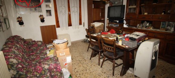 Villa de 4 divisões em San Giovanni Valdarno, Italy N.º 227398 8