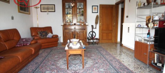 Villa de 4 divisões em San Giovanni Valdarno, Italy N.º 227398 27