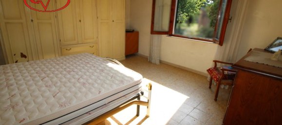 Villa de 4 divisões em San Giovanni Valdarno, Italy N.º 227398 5