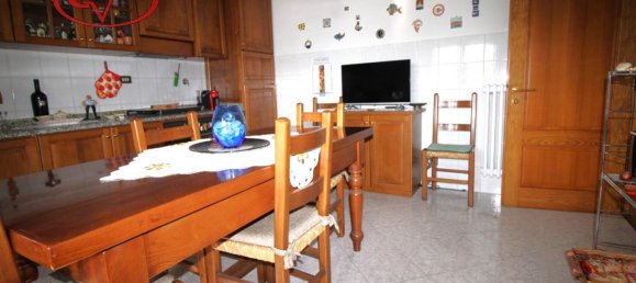 Villa de 4 divisões em San Giovanni Valdarno, Italy N.º 227398 32