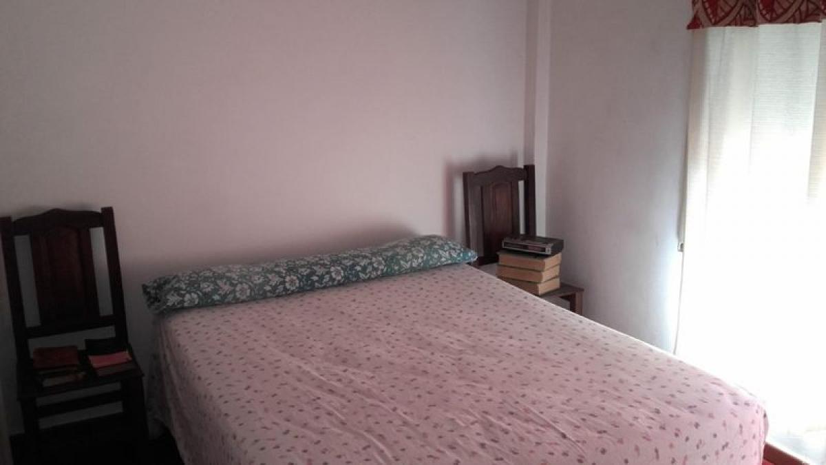 Studio in Bermudez, Argentina, Nr. 10645