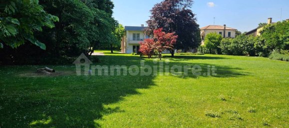 3 Schlafzimmer Villa in Tombolo, Italy, Nr. 359428 9