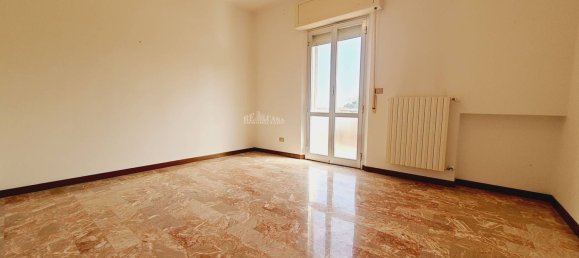 8-Zimmer Haus in Castel di Lama, Italy, Nr. 147243 11