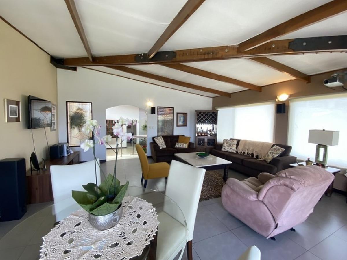 3 bedrooms House in Santa Ana, Costa Rica No. 265