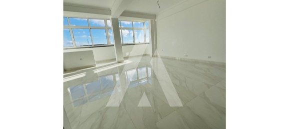 3 bedrooms Apartment in Cascais, Portugal No. 66991 40