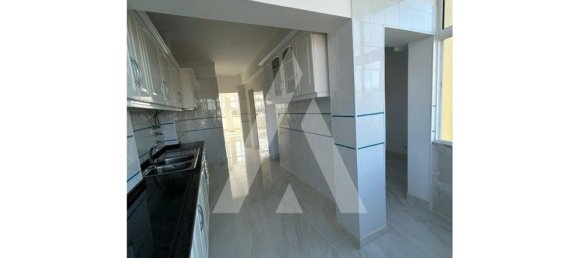 3 bedrooms Apartment in Cascais, Portugal No. 66991 5