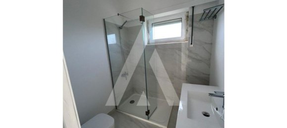 3 bedrooms Apartment in Cascais, Portugal No. 66991 25