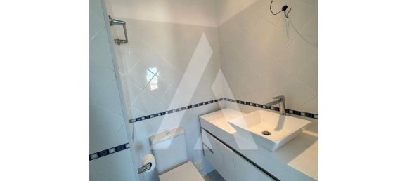 3 bedrooms Apartment in Cascais, Portugal No. 66991 24