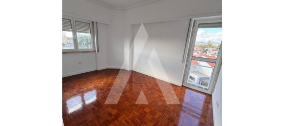 3 bedrooms Apartment in Cascais, Portugal No. 66991 35