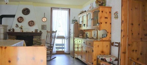 Квартира с 4 комнатами в Брентонико, Италия № 156206 7