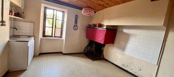 3 bedrooms House in Occitanie, France No. 289033 2